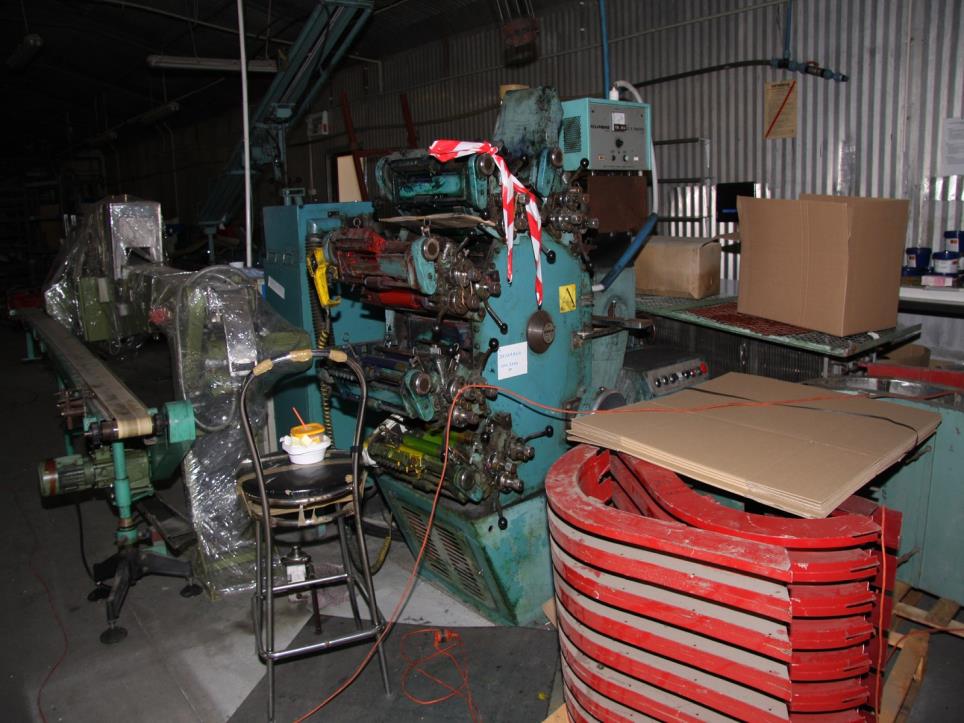 Plastic processing machines for plastic dishes-2